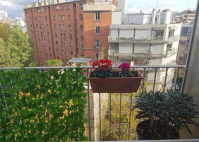 Studio With Balcony